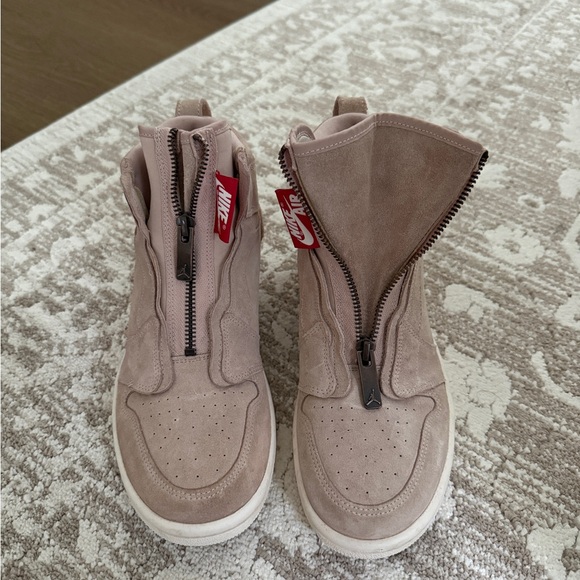 Nike Taupe High-Top Sneakers with Red Accents - Picture 1 of 4